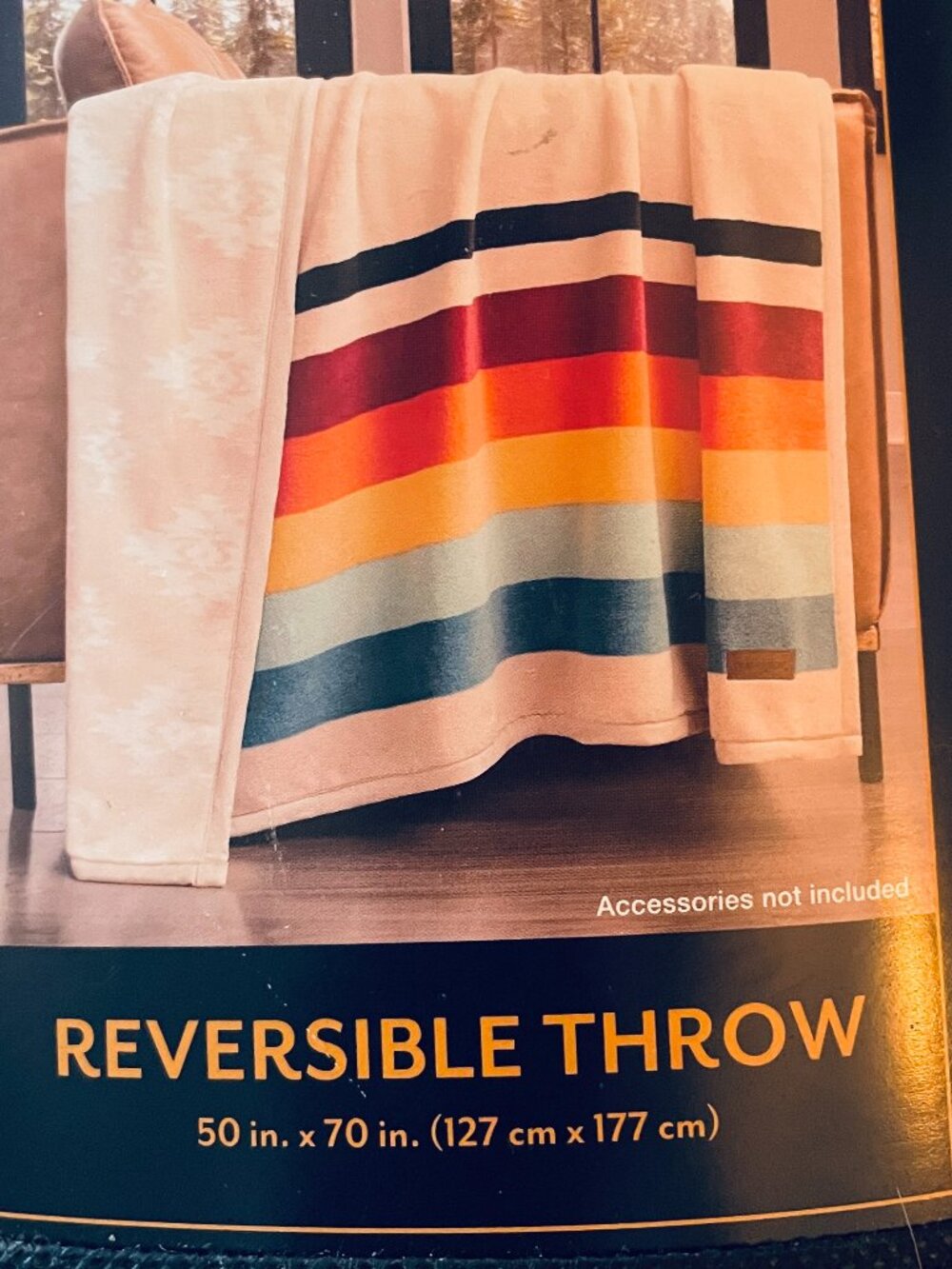 NWT Pendleton *REVERSIBLE Version* Cozy Colorful Rainbow Throw - See all photos! - Picture 2 of 11